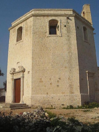 Tricase - via vecchia per Tricase Porto - Chiesa della Madonna di Costantinopoli Tricase - via vecchia per Tricase Porto - Chiesa della Madonna di Costant...